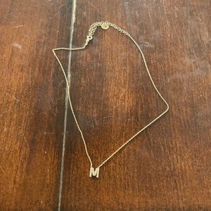 Gold sparkly M necklace